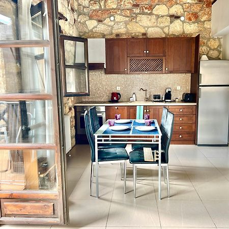 Boutique Stone House Vendégház Pszakúdia Kültér fotó