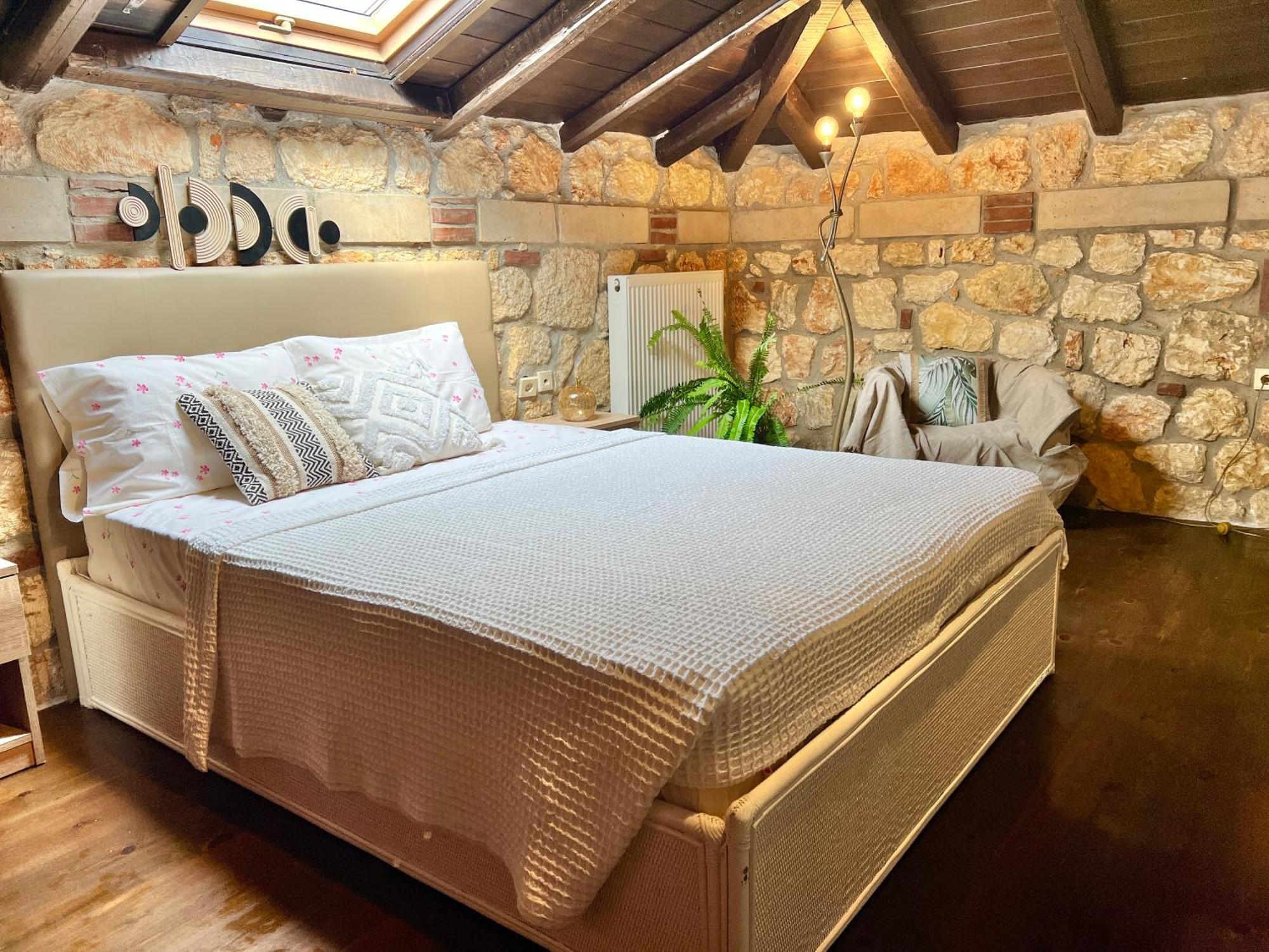 Boutique Stone House Vendégház Pszakúdia Kültér fotó